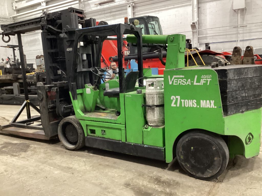 Versalift 40/60 before refurbishment
