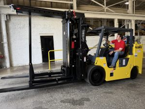 Gen 2 Hoist 25 35 extendable forklift demo in Chicago