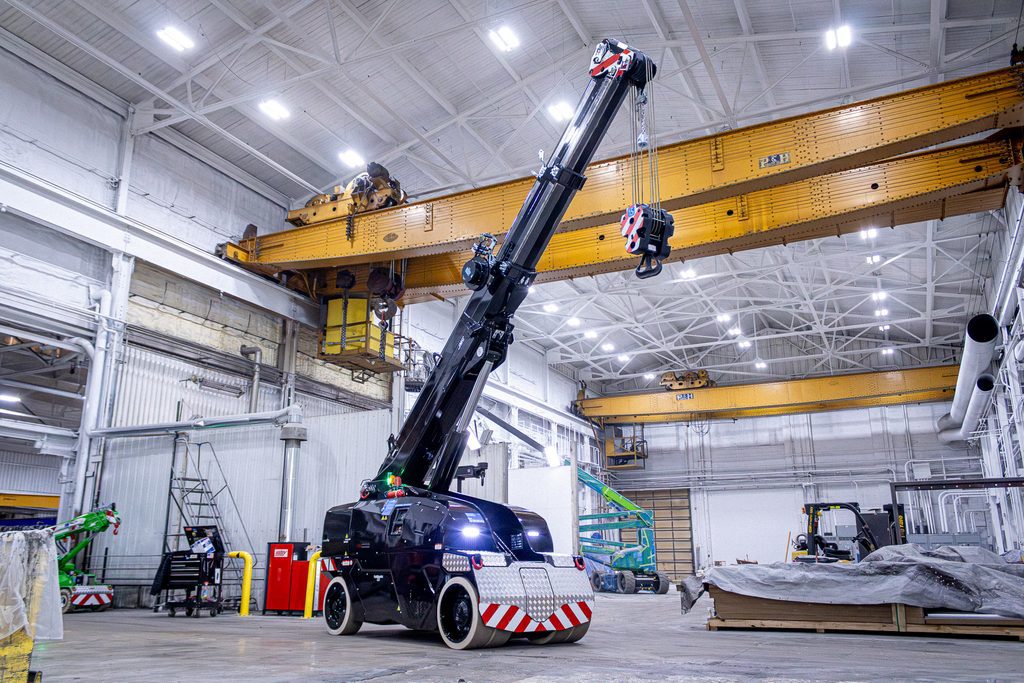 JMG MC180.08 electric pick and carry crane lifting industrial equipment