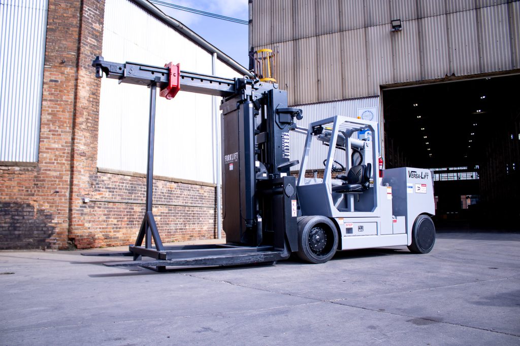 Fully refurbished 2005 Versa Lift 40/60 ready for service.