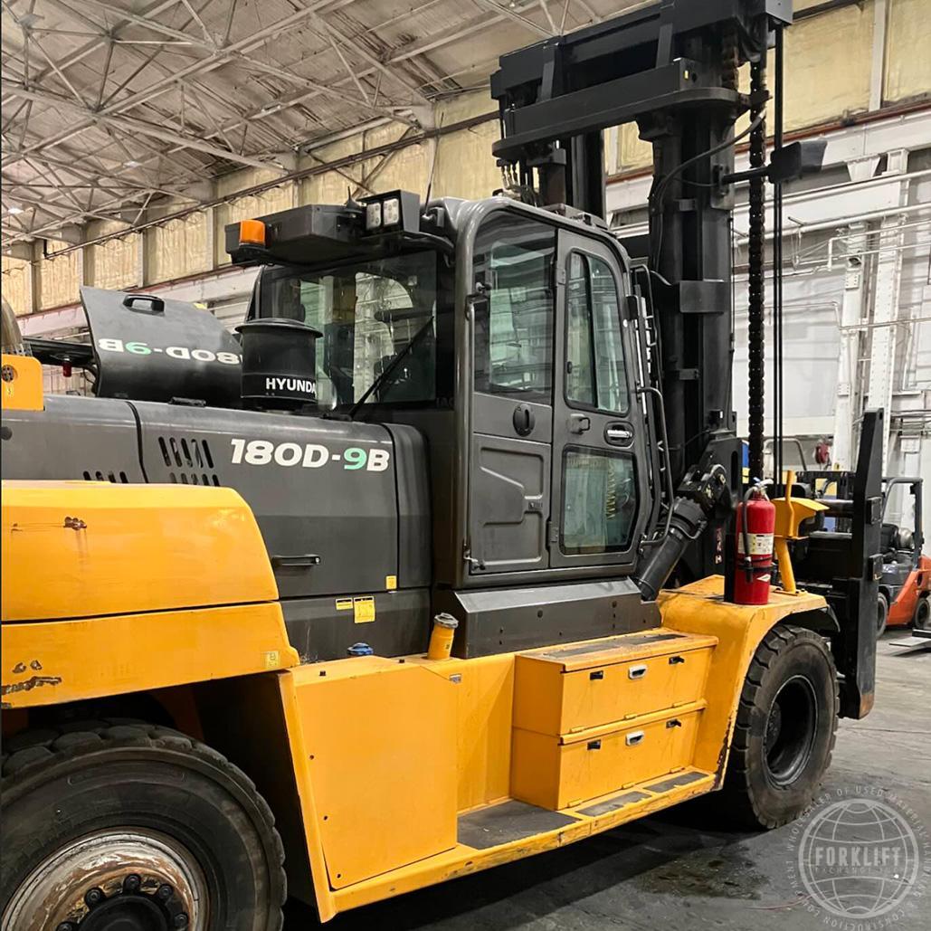 2018 Hyundai 180D-9