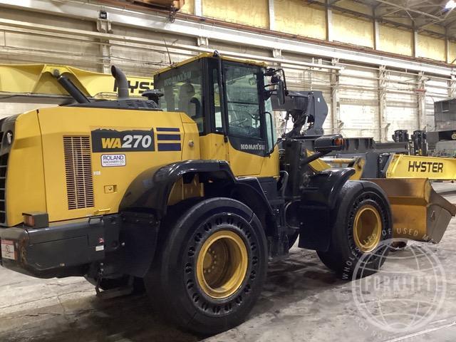 2020 Komatsu WA270-8