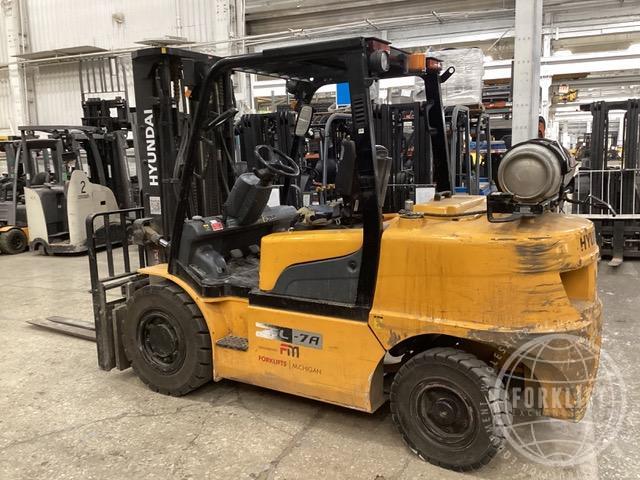 2020 HYUNDAI 45L-7A 2020 HYUNDAI 45L-7A