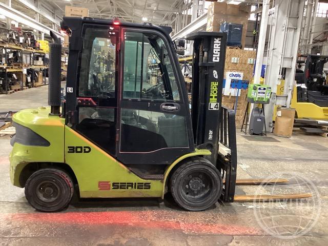 2022 CLARK S30D 2022 CLARK S30D