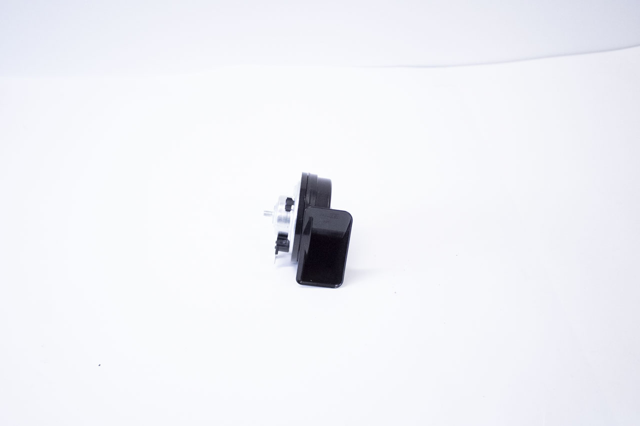 M00174_HORNBRACKET