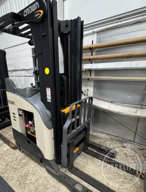2019 Crown RR5700 2019 Crown RR5700