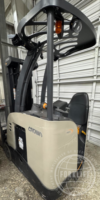 2020 Crown RR5700