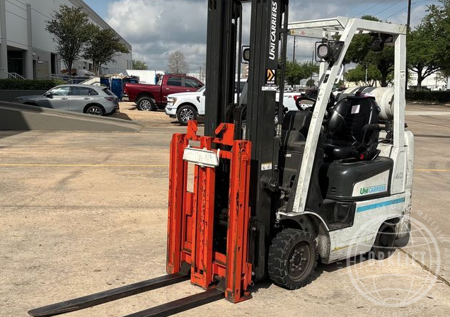 2017 UNICARRIERS CFS40