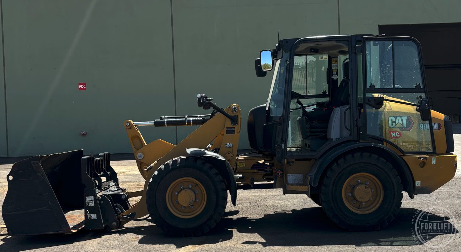 2022 Caterpillar 906M