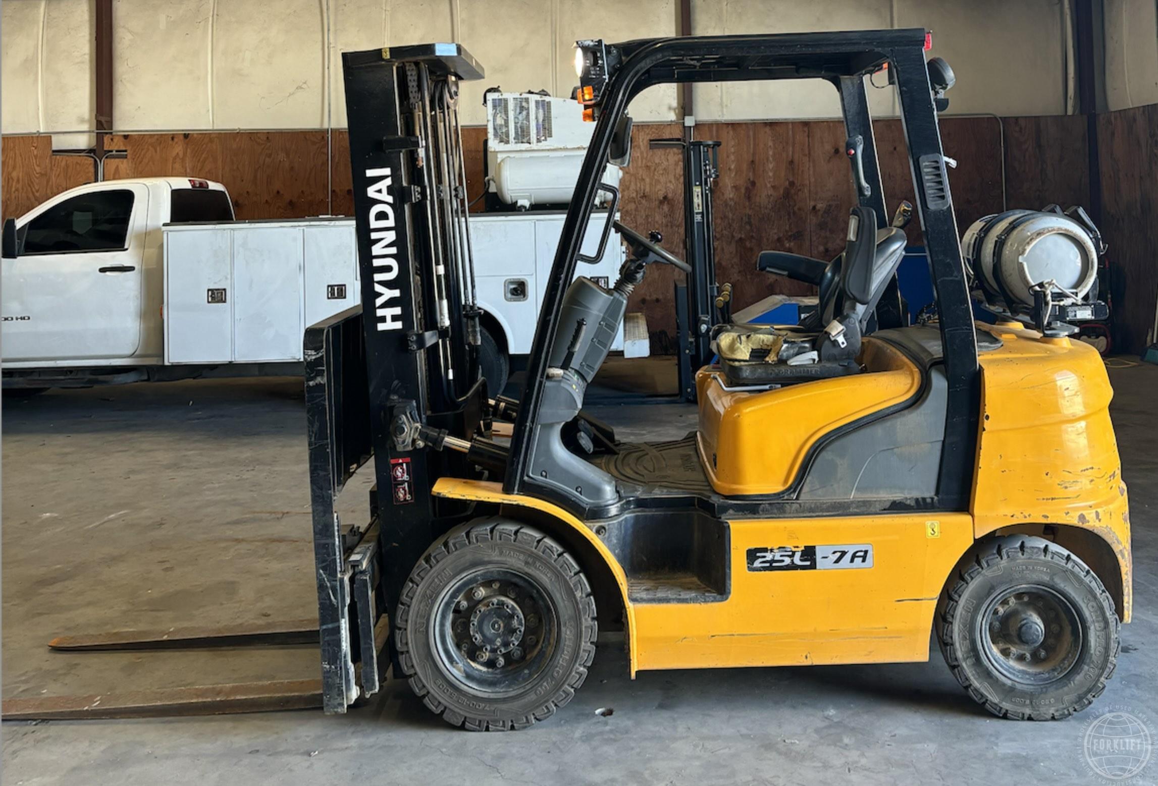 2020 Hyundai 25L-7A