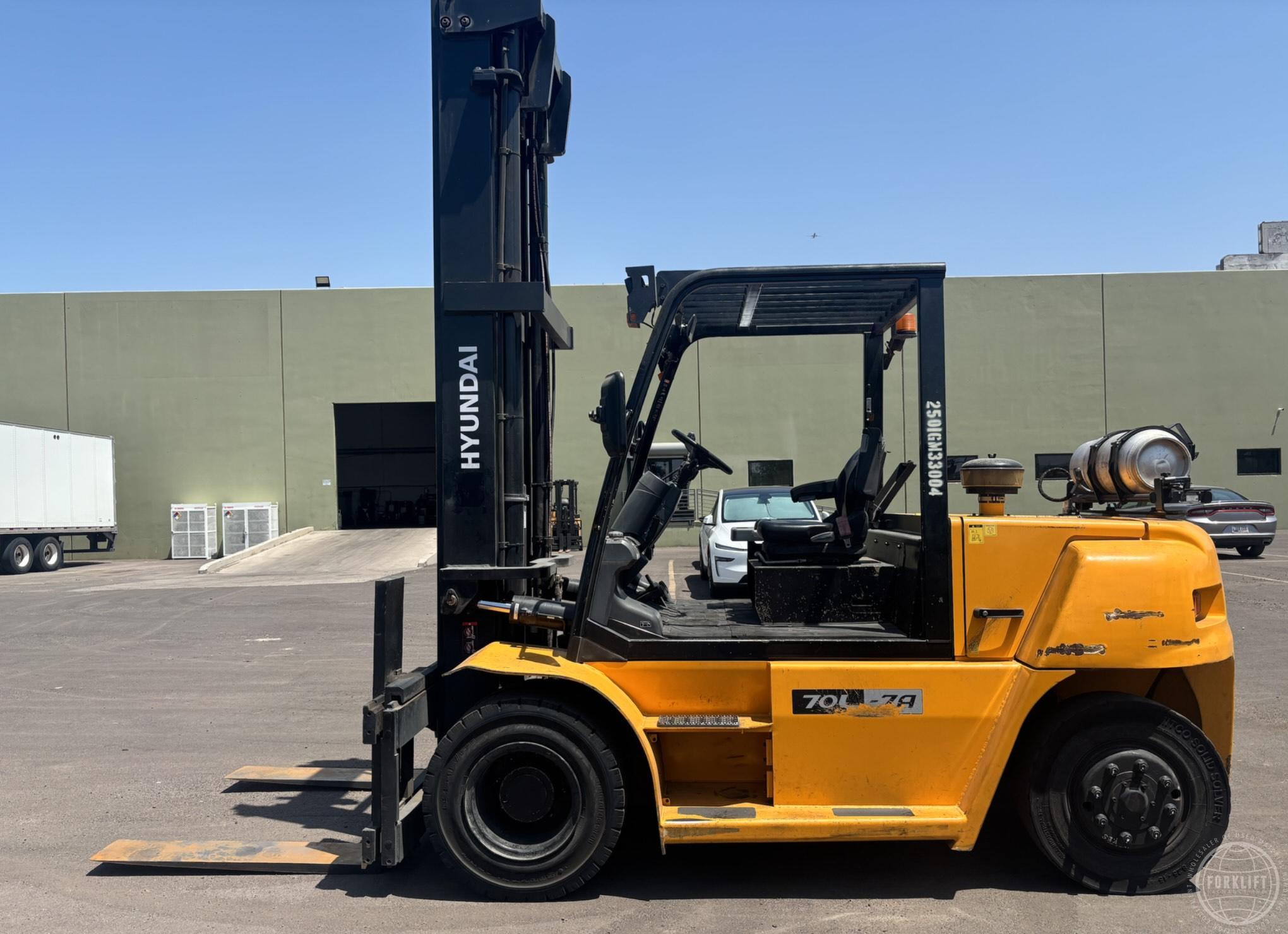 2020 Hyundai 70L-7A ( 612 )