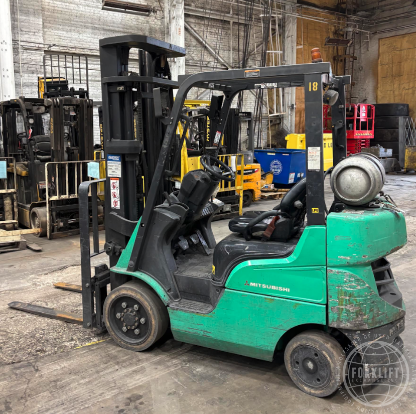 2018 Mitsubishi FGC20N