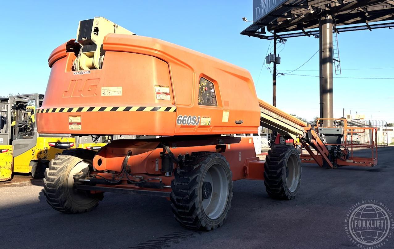 2021 JLG 660SJ