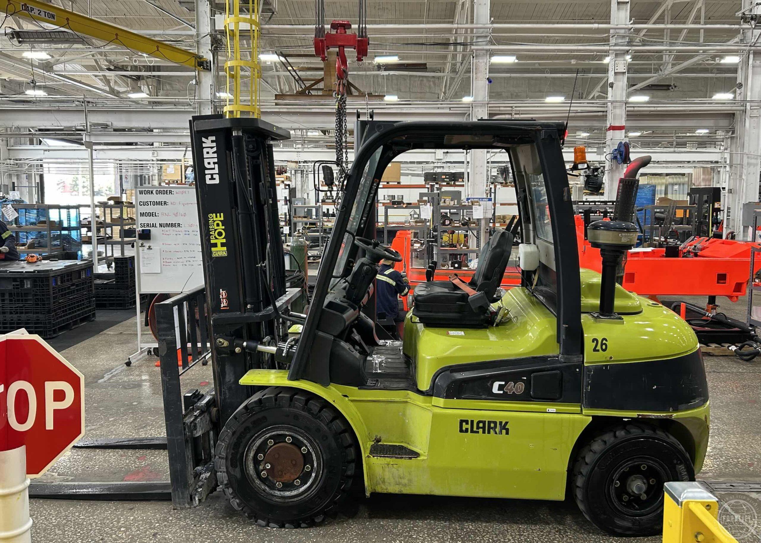 2020 Clark C40D