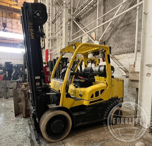 2017 HYSTER S155FT
