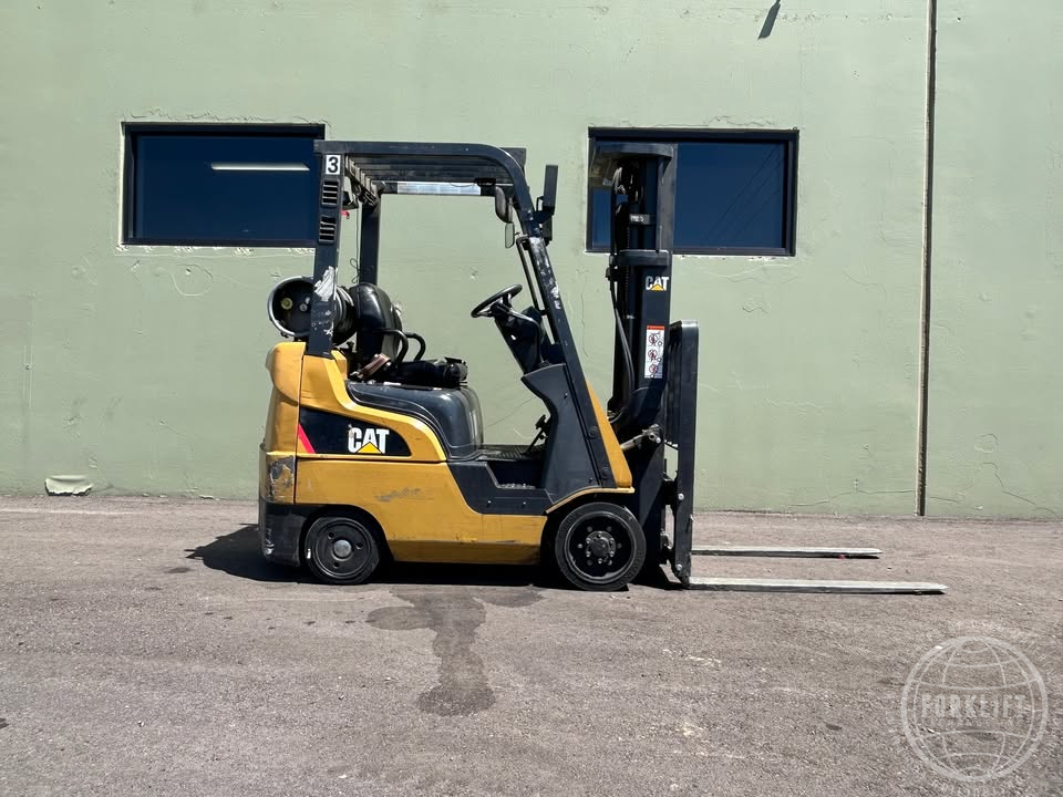 2017 CAT 2C3500