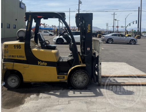2019 YALE GLC100