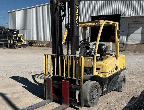2018 Hyster H80FT Pneumatic Forklift for Sale